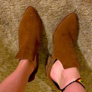 Brown leather slip on with heel